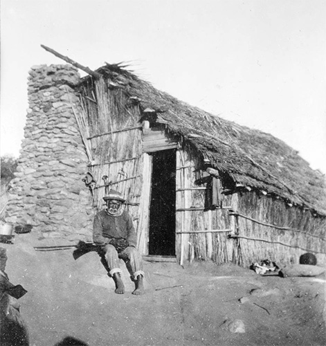 paiute hut